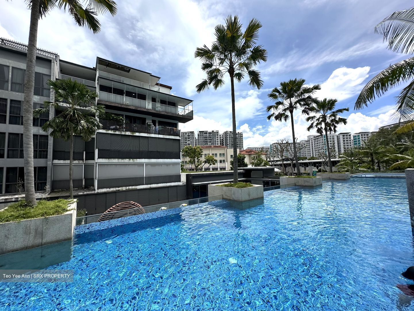 Stratum (D18), Condominium #614850561